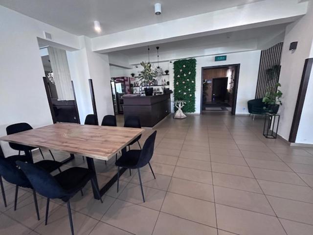 Motel Orion Wolsztyn Extérieur photo