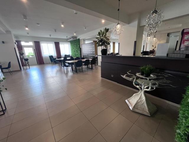 Motel Orion Wolsztyn Extérieur photo