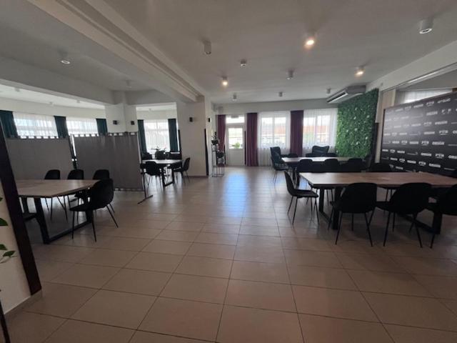 Motel Orion Wolsztyn Extérieur photo