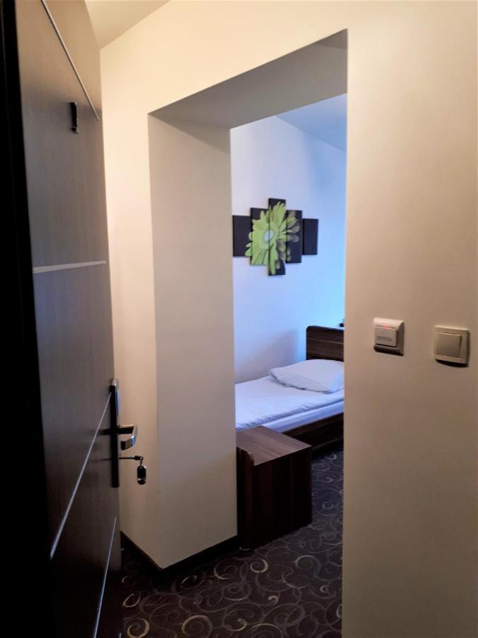 Motel Orion Wolsztyn Extérieur photo